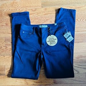 NWT 17/21 Exclusive denim blue jeans